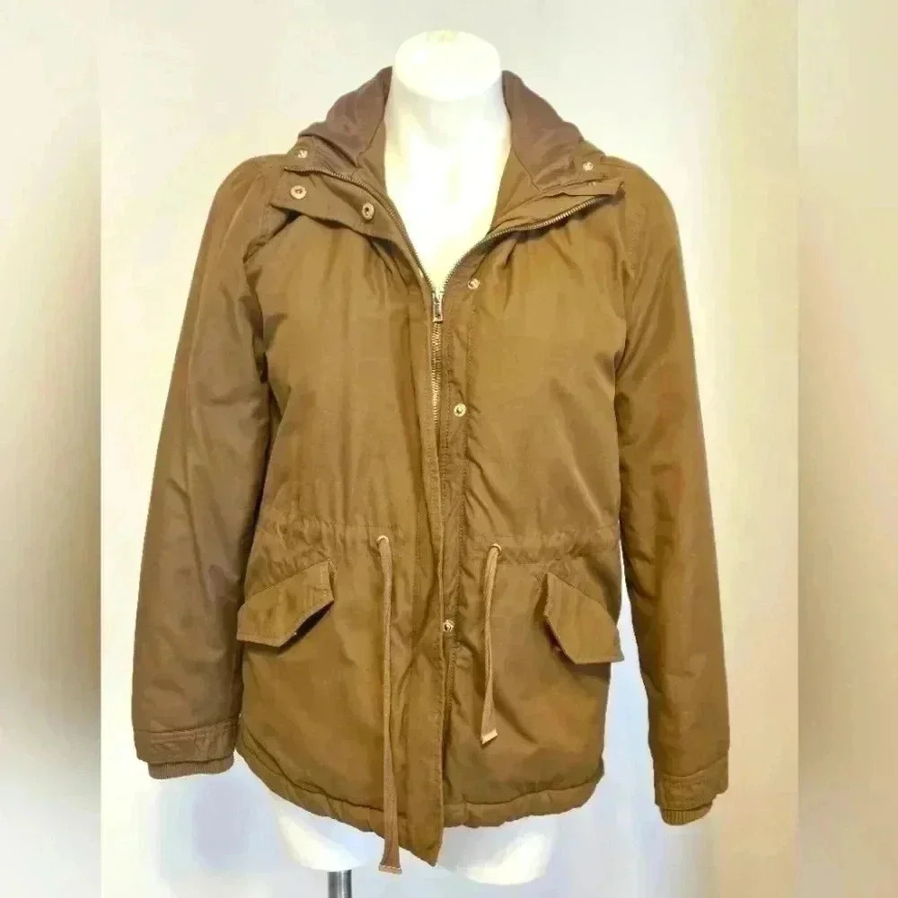 Forever 21 Jacket Size Small EUC